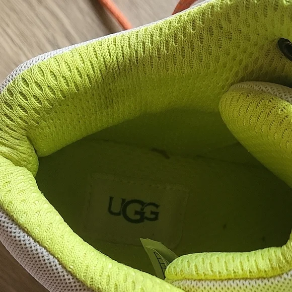 UGG W Highland High Heritage Hiking Boots size 8 - Picture 5 of 8